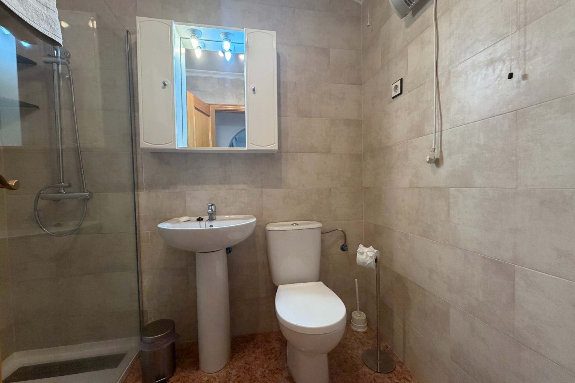 Återförsäljning - Apartment -
Orihuela - Inland