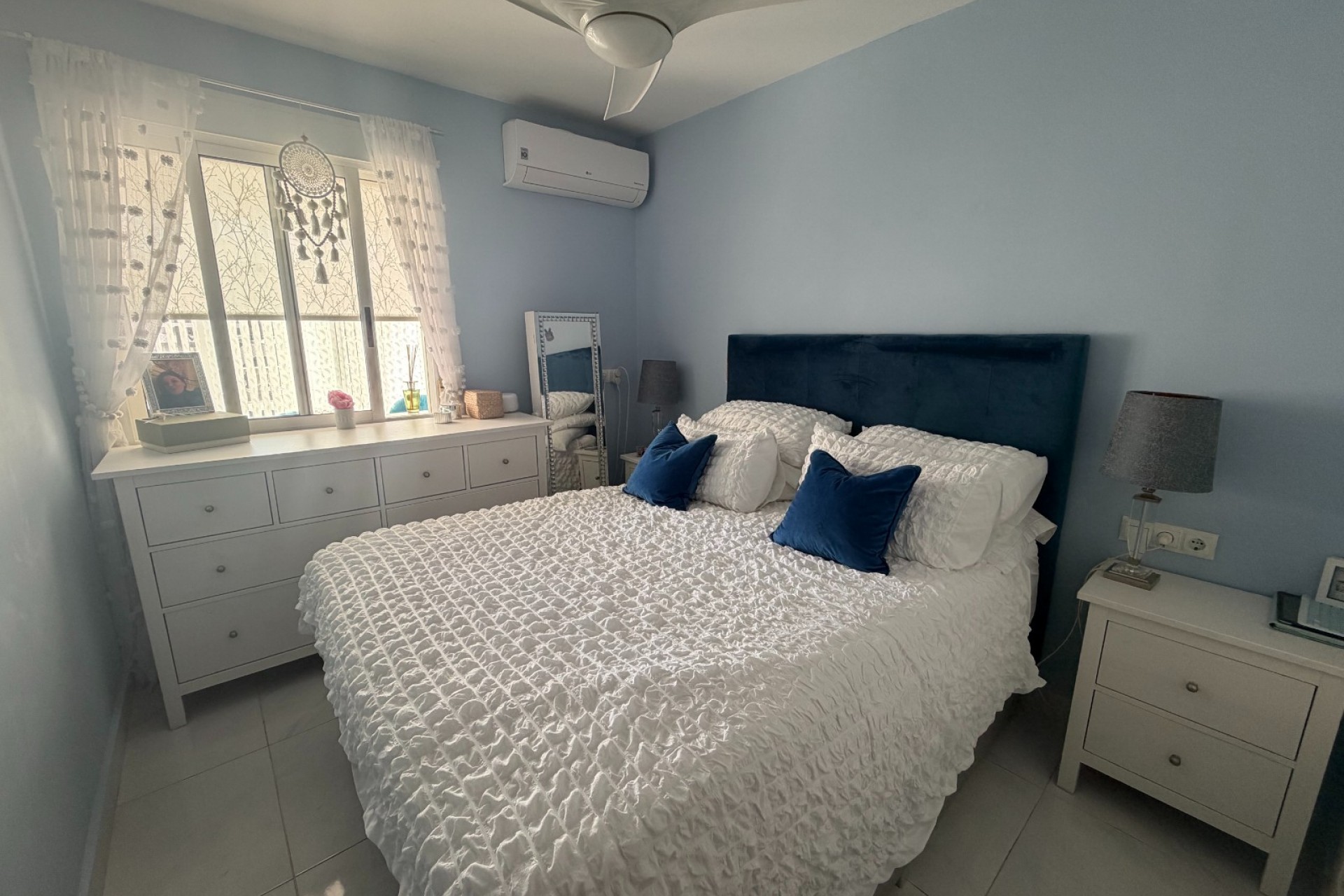 Återförsäljning - Apartment -
Orihuela - Inland