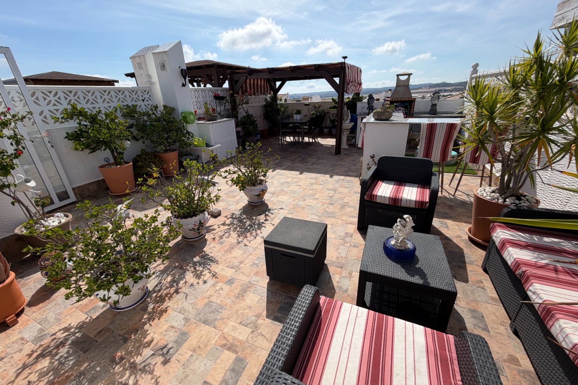 Återförsäljning - Apartment -
Orihuela - Inland
