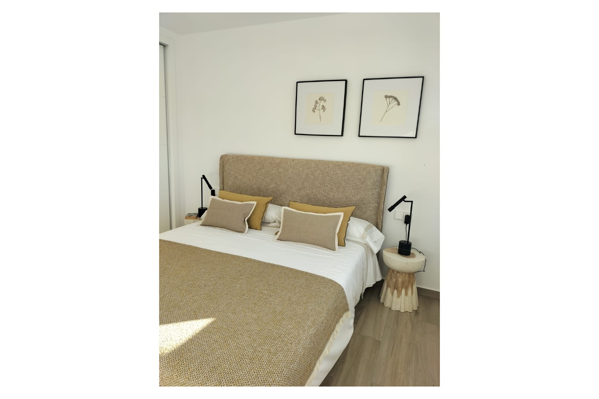 Återförsäljning - Apartment -
Orihuela - Inland
