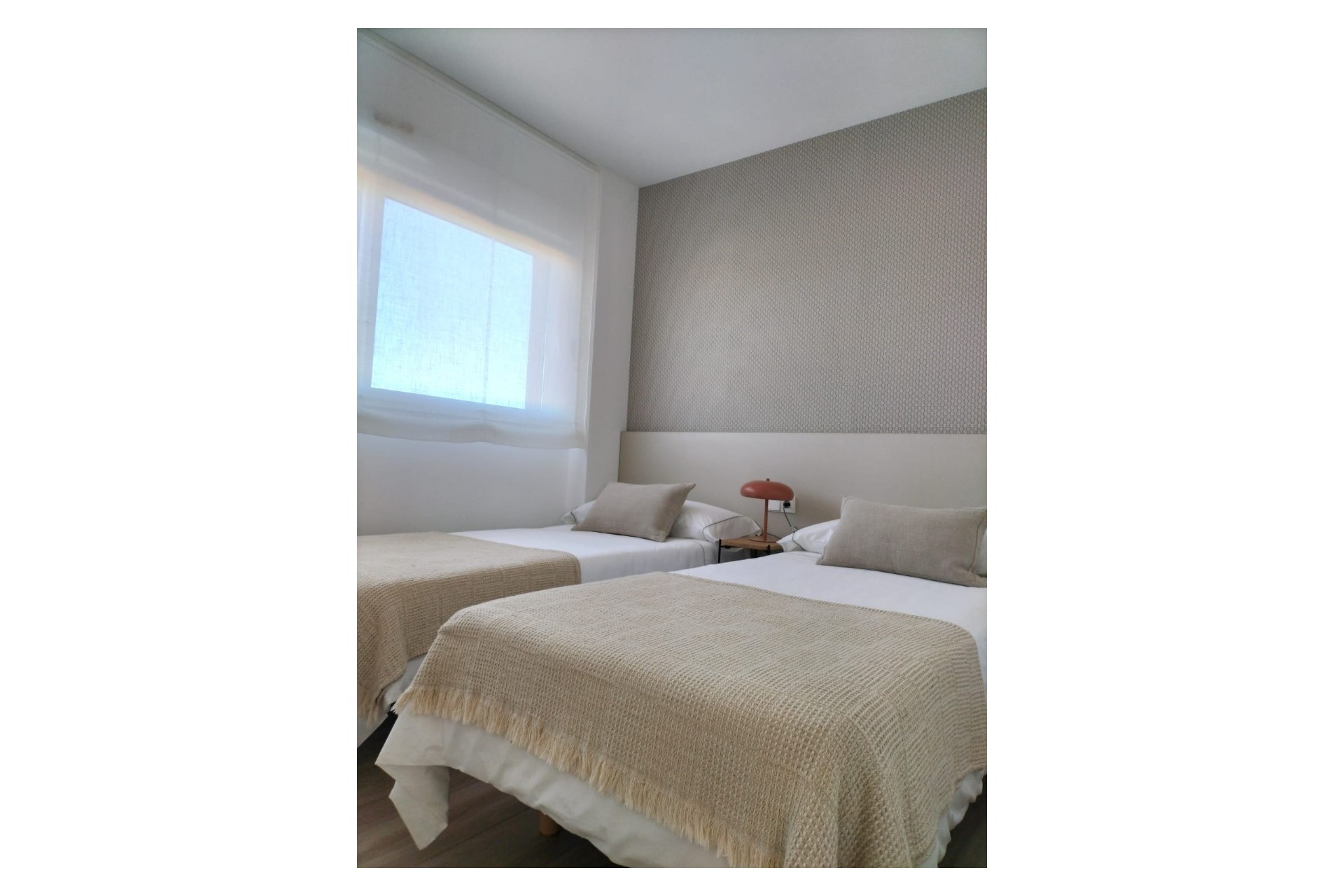 Återförsäljning - Apartment -
Orihuela - Inland