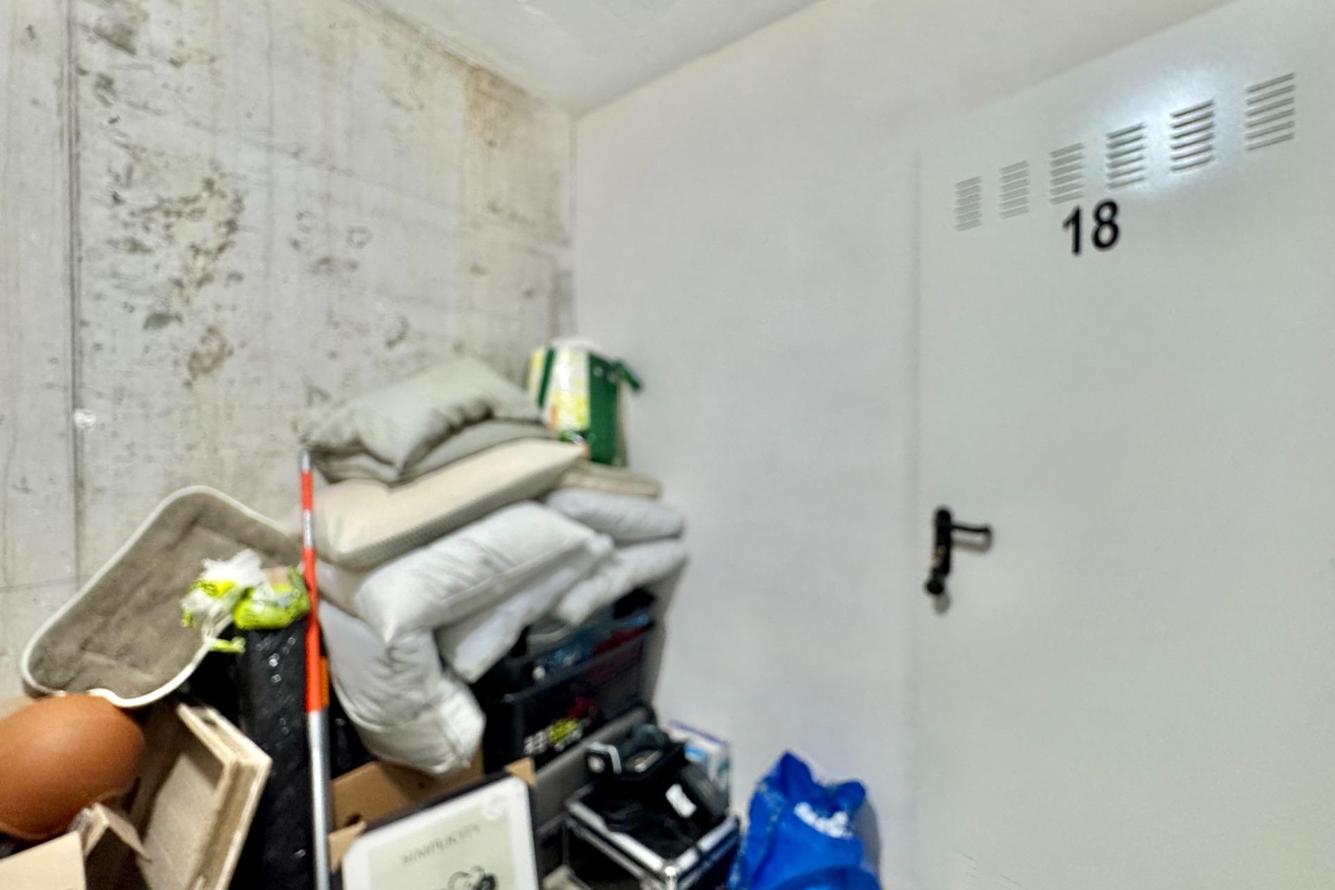 Återförsäljning - Apartment -
Orihuela - Las Colinas Golf