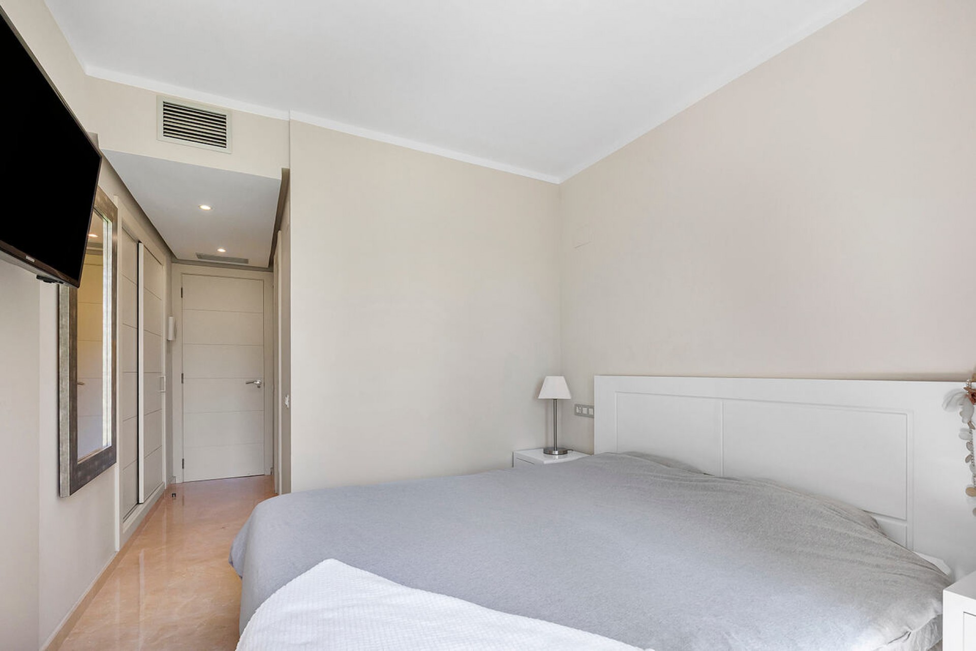 Återförsäljning - Apartment -
Orihuela - Las Colinas