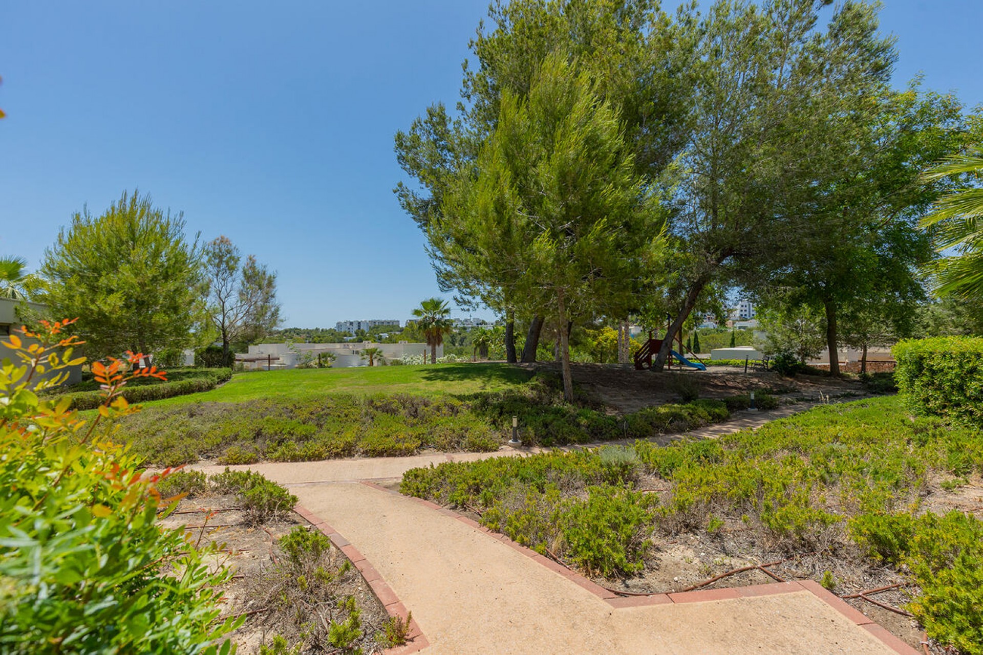 Återförsäljning - Apartment -
Orihuela - Las Colinas