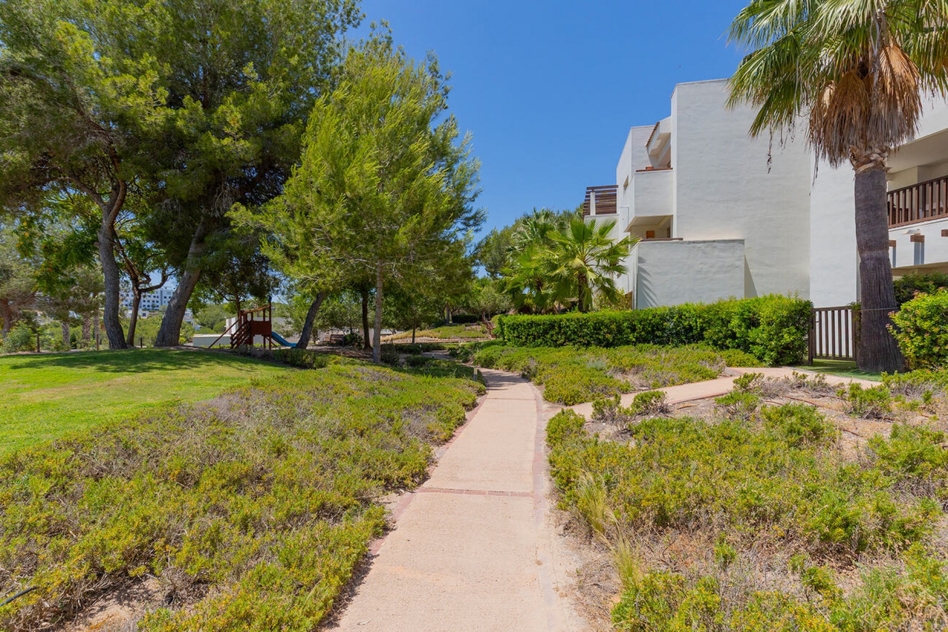 Återförsäljning - Apartment -
Orihuela - Las Colinas