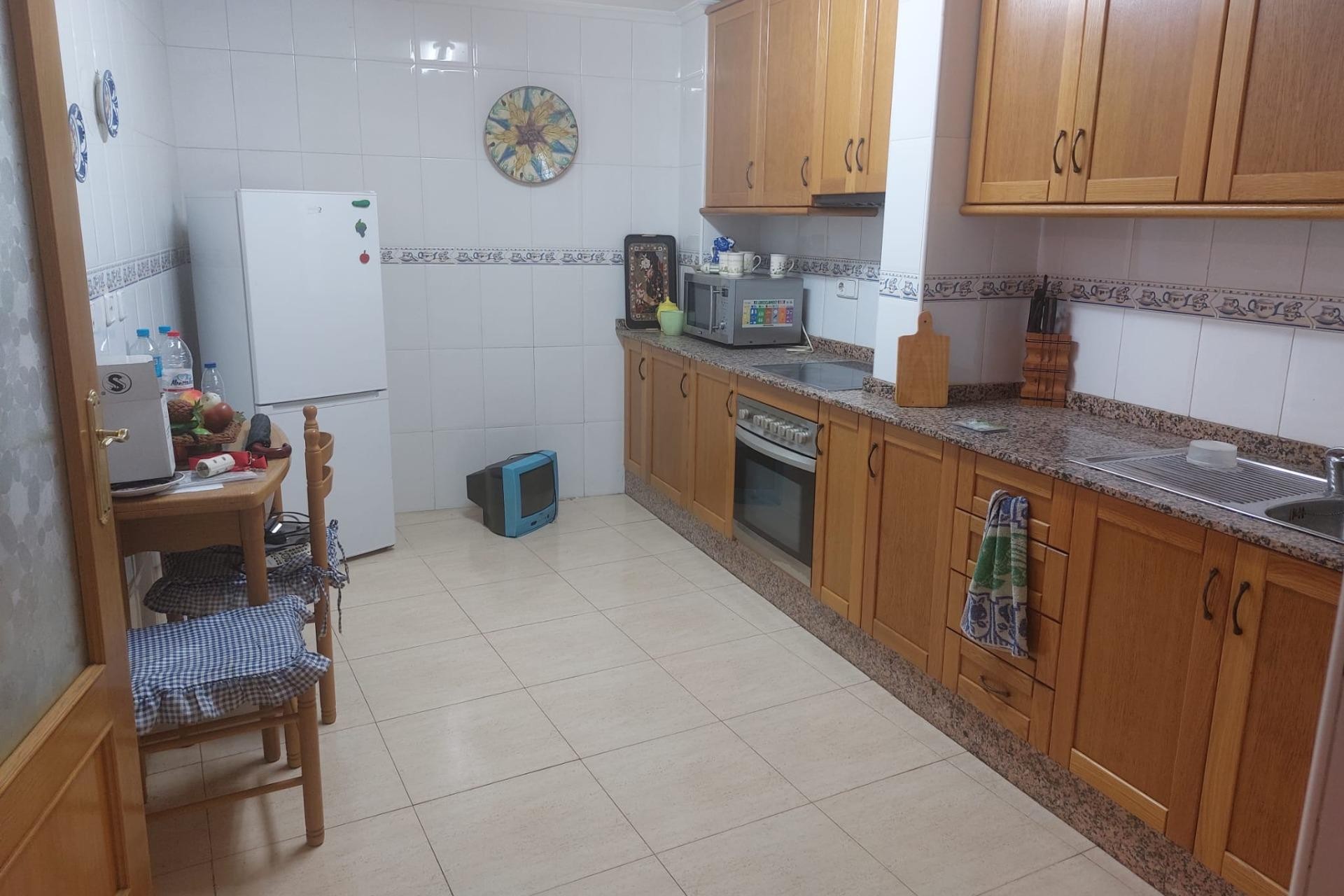 Återförsäljning - Apartment -
Orihuela - Zona Centro