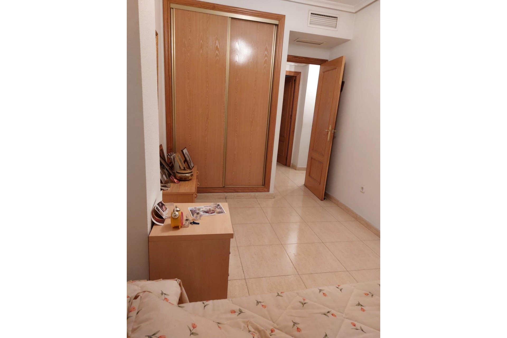 Återförsäljning - Apartment -
Orihuela - Zona Centro