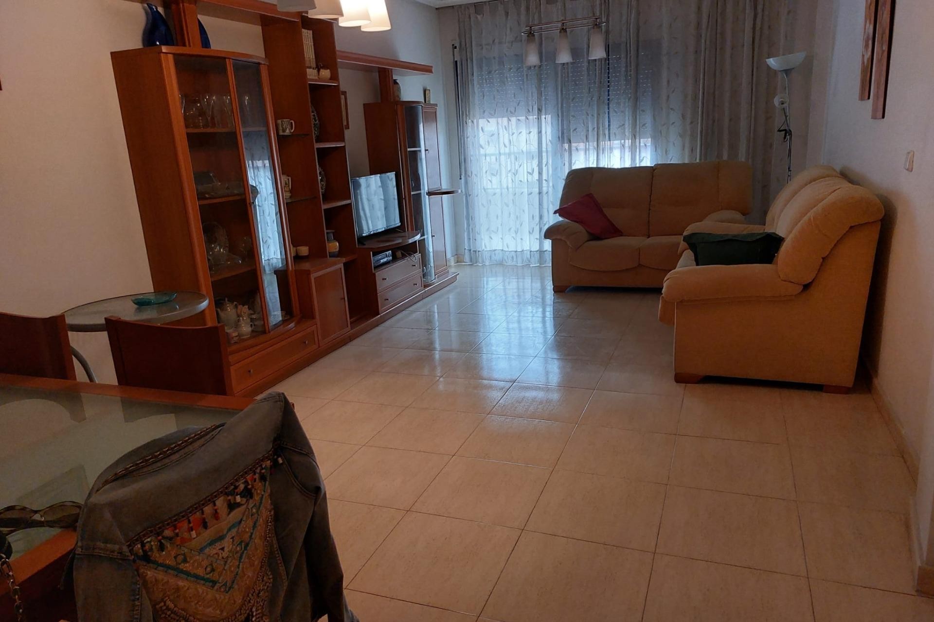 Återförsäljning - Apartment -
Orihuela - Zona Centro