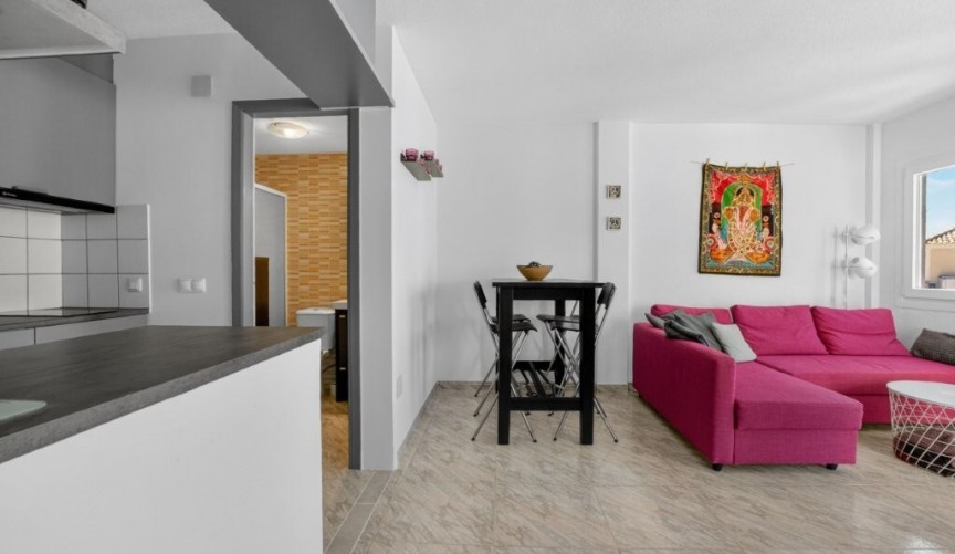 Återförsäljning - Apartment Penthouse -
Torrevieja - Doña Ines