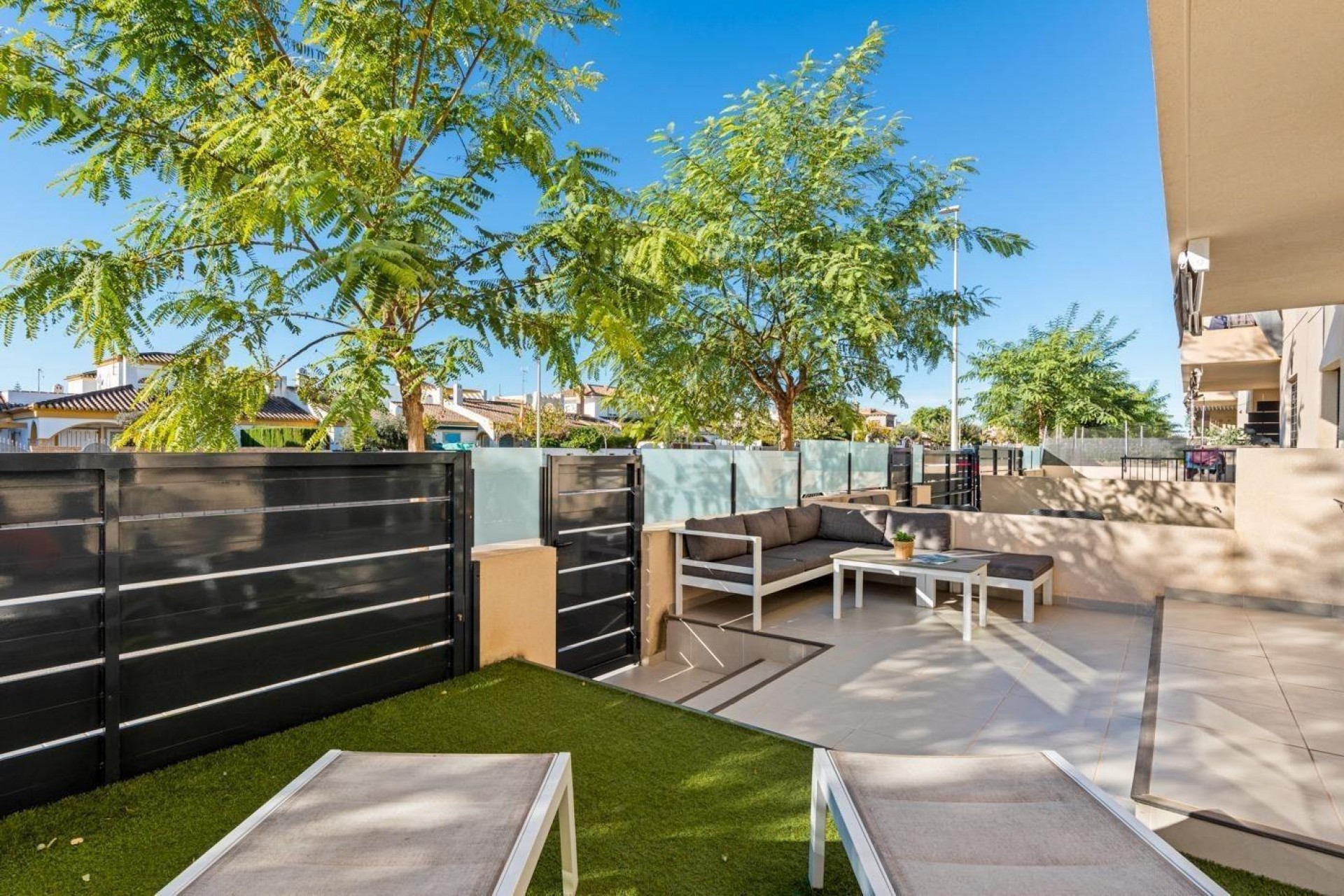 Återförsäljning - Apartment -
Pilar de la Horadada - Pueblo Latino