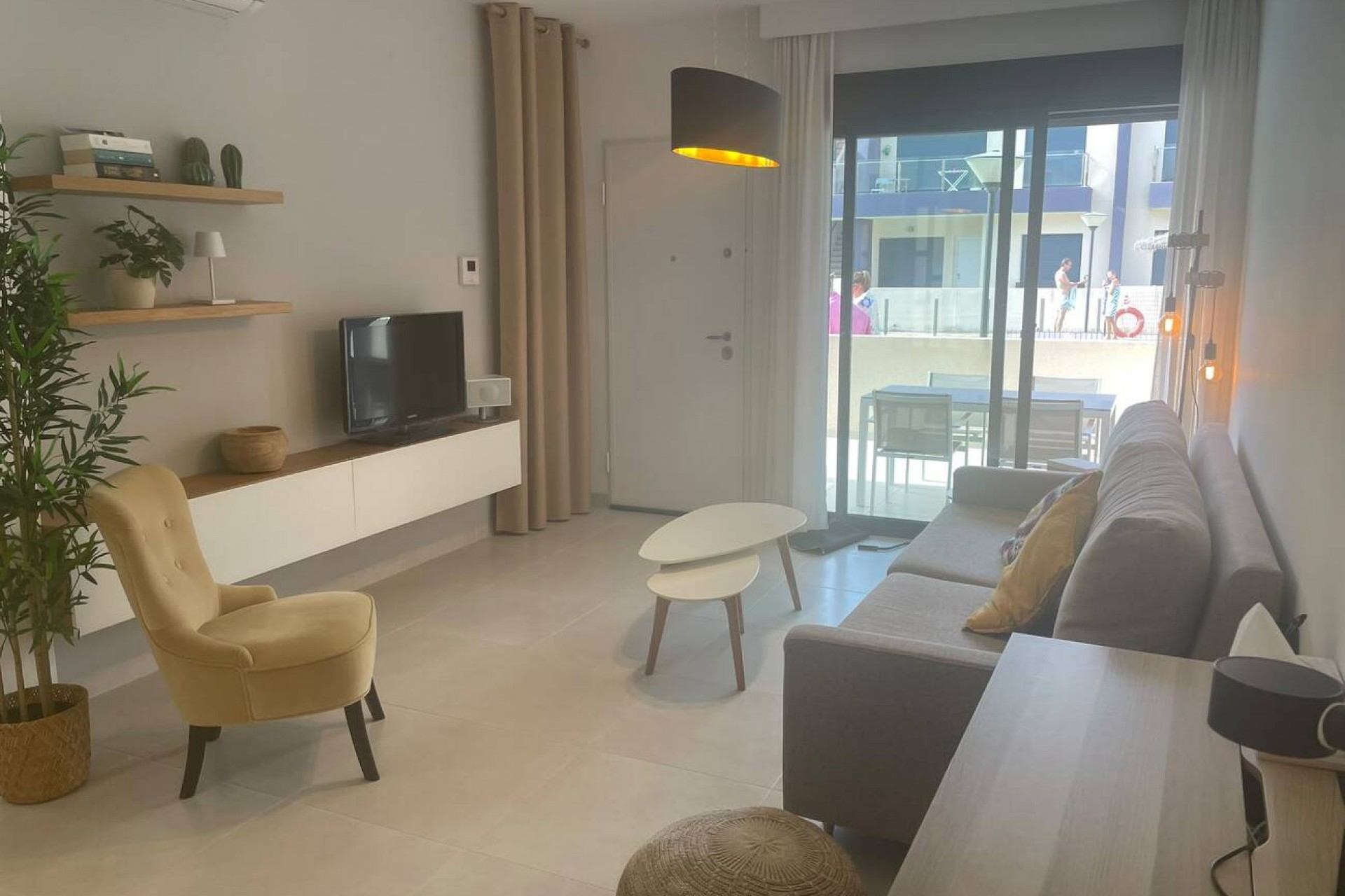 Återförsäljning - Apartment -
Pilar de la Horadada - Torre De La Horadada
