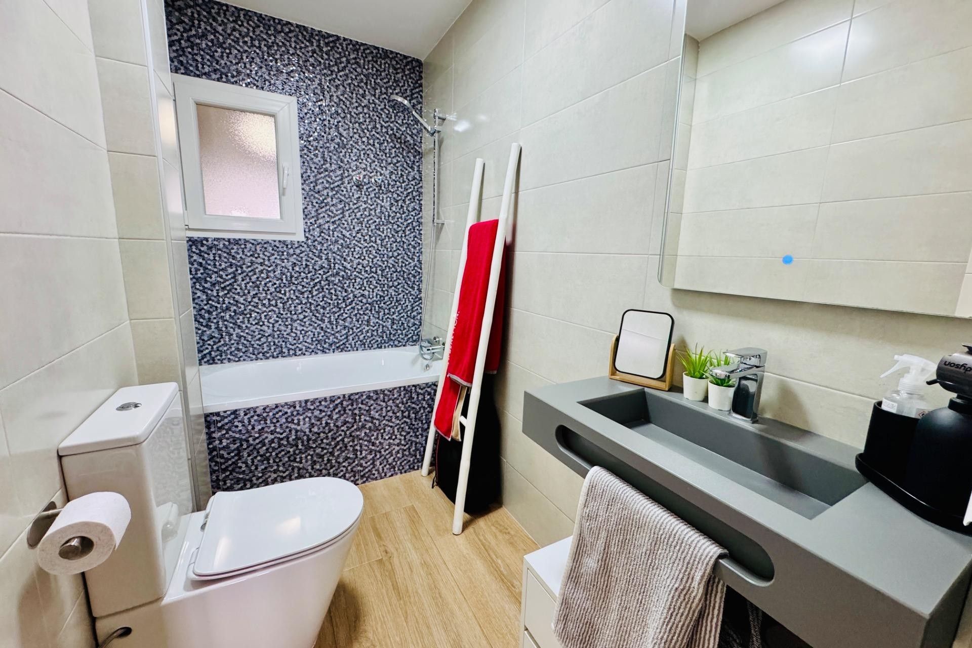 Återförsäljning - Apartment -
Pilar de la Horadada - Zona Pueblo