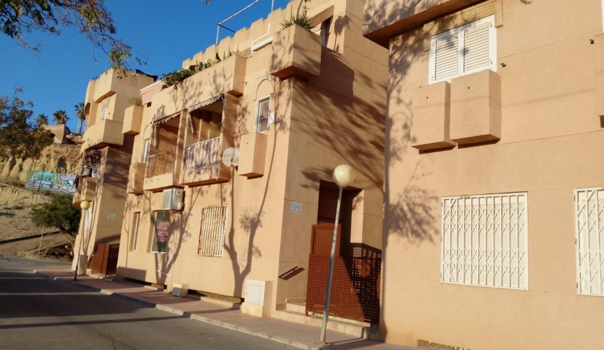 Återförsäljning - Apartment -
Puerto de Mazarron - Bolnuevo