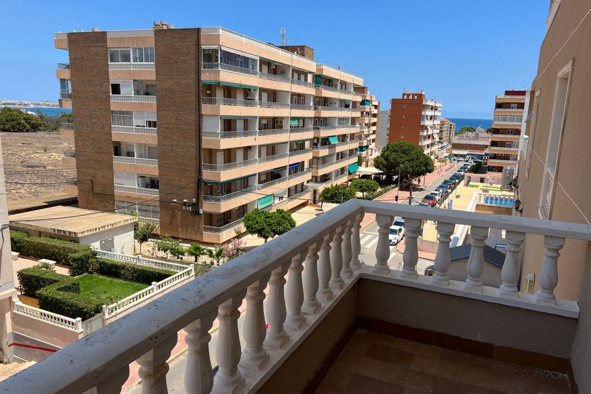 Återförsäljning - Apartment -
Punta Prima - Costa Blanca