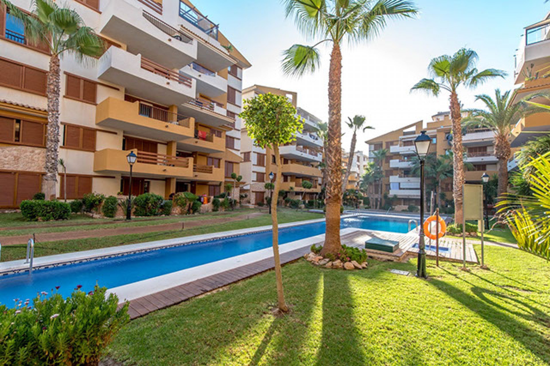 Återförsäljning - Apartment -
Punta Prima - Costa Blanca