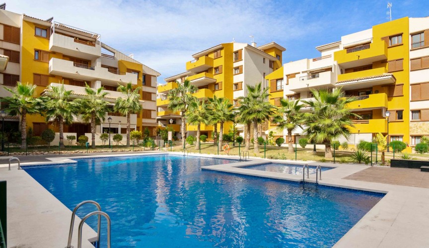 Återförsäljning - Apartment -
Punta Prima - Costa Blanca