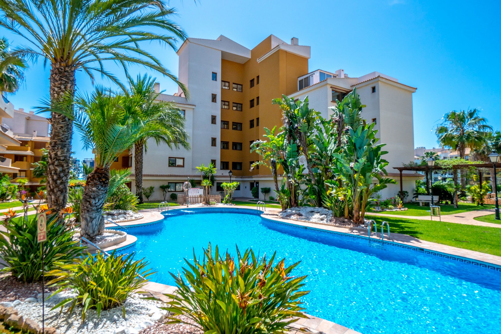 Återförsäljning - Apartment -
Punta Prima - Costa Blanca