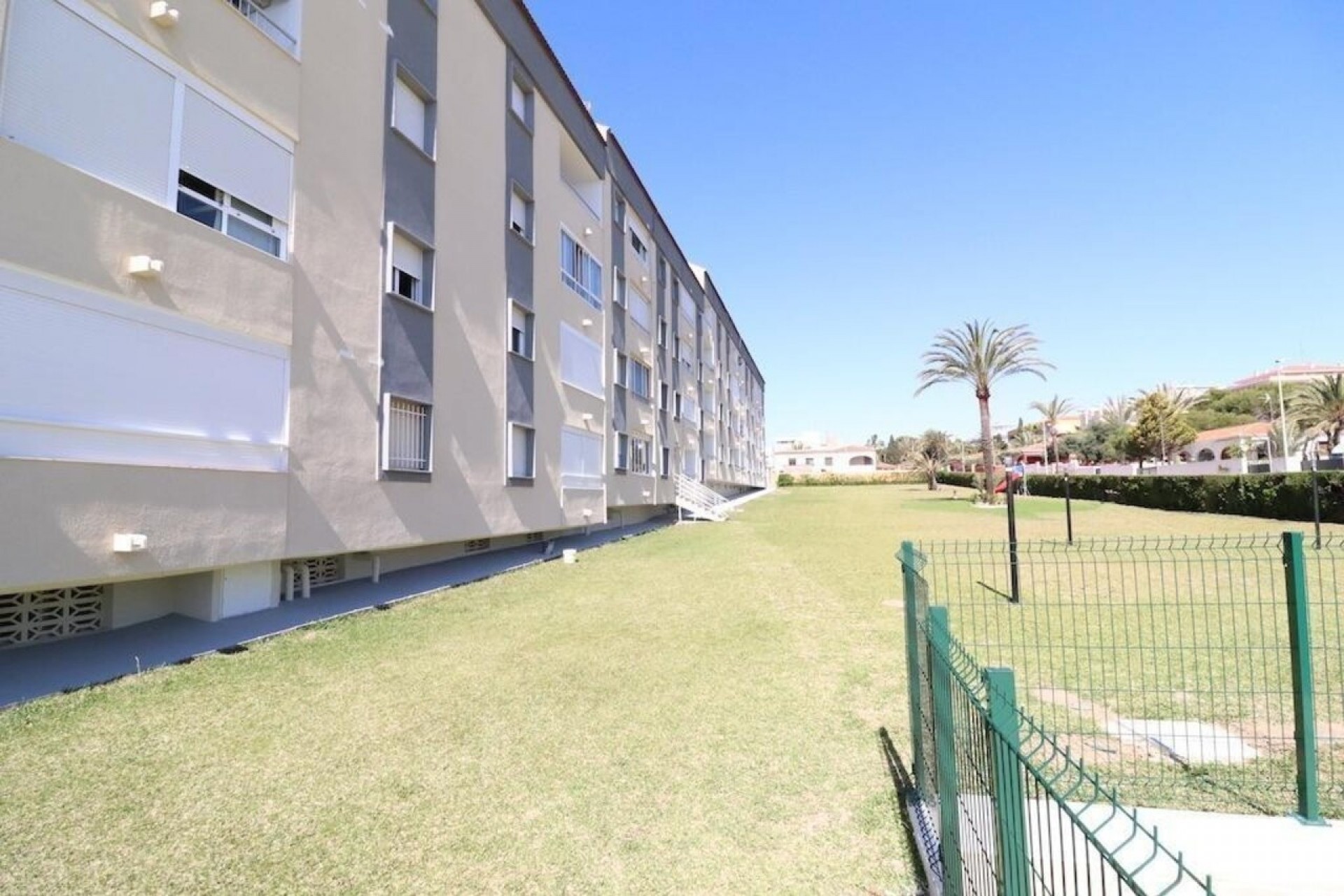 Återförsäljning - Apartment -
Punta Prima - Costa Blanca