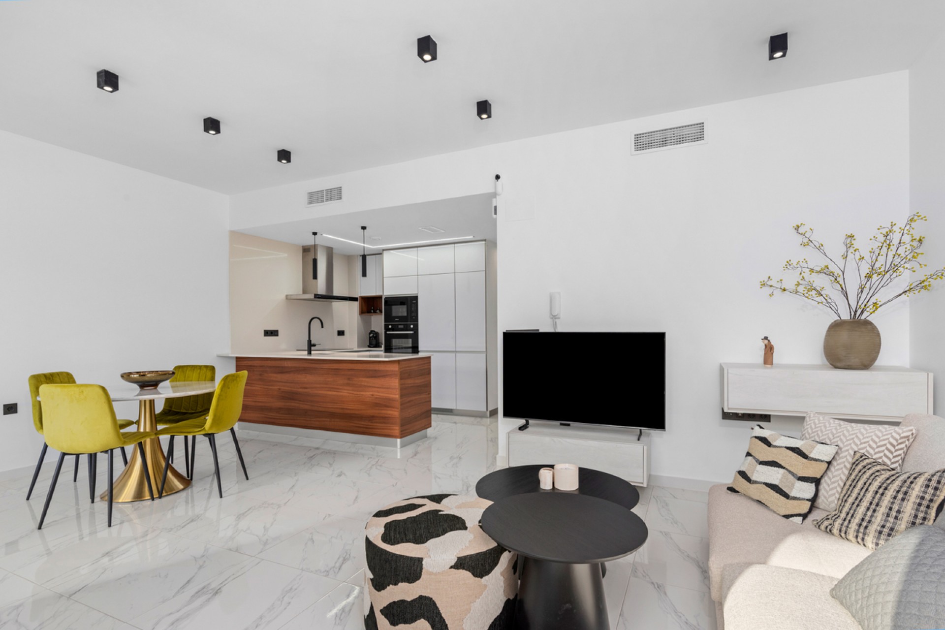 Återförsäljning - Apartment -
Punta Prima - Costa Blanca