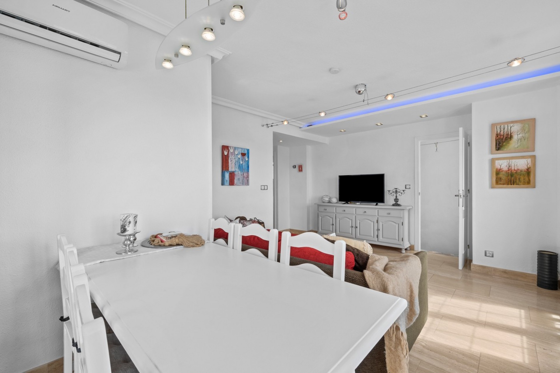 Återförsäljning - Apartment -
Punta Prima - Costa Blanca