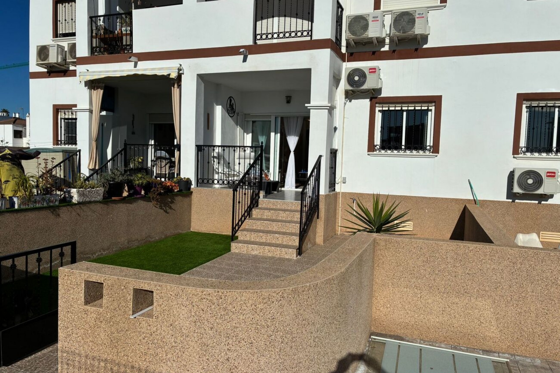 Återförsäljning - Apartment -
Punta Prima - Costa Blanca
