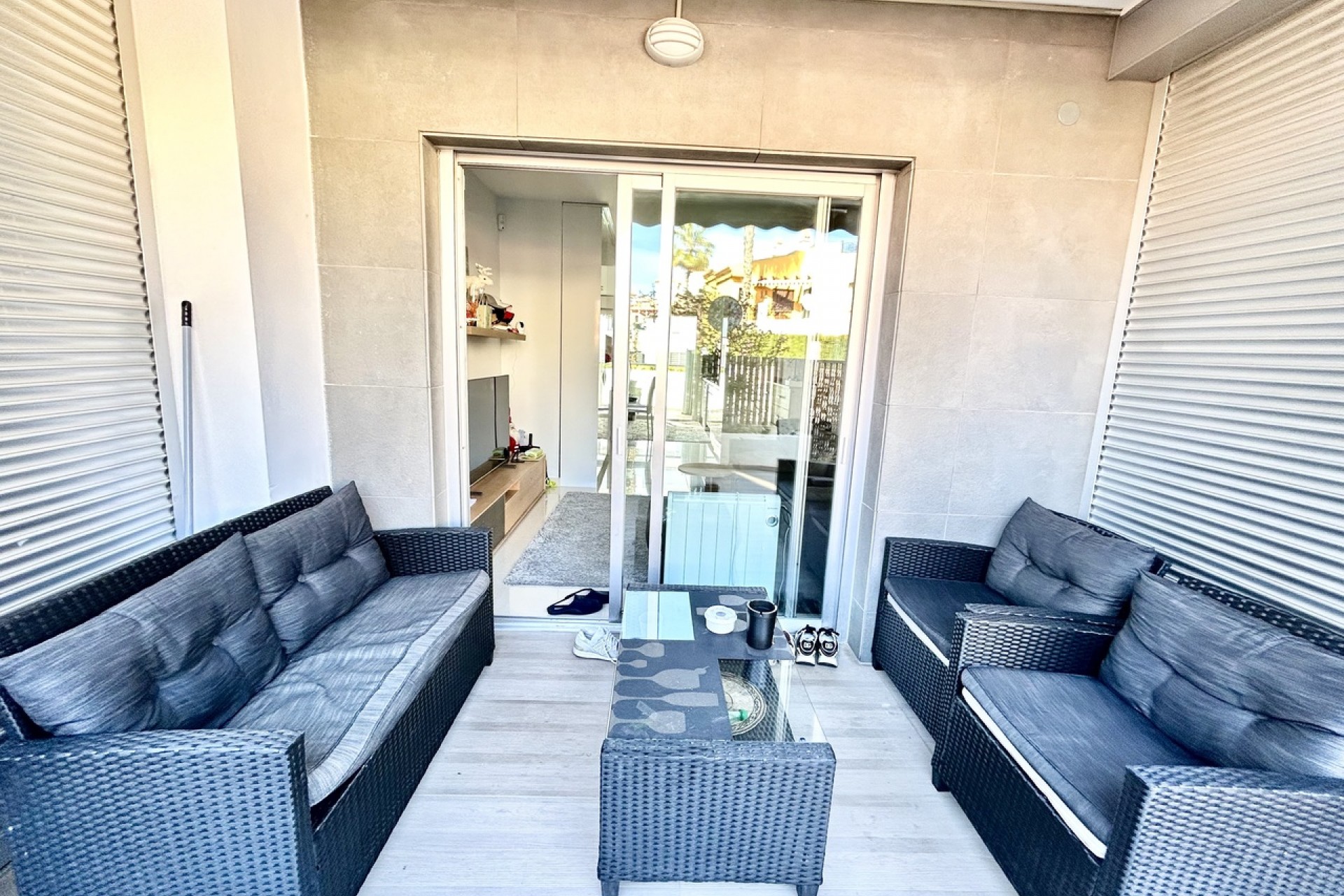 Återförsäljning - Apartment -
Punta Prima - Costa Blanca