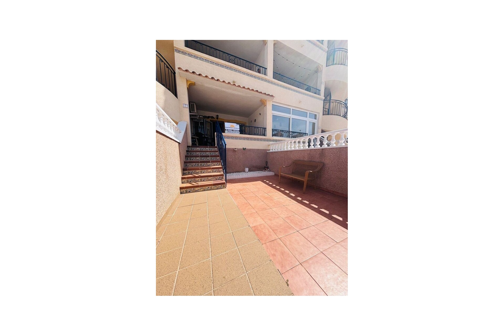 Återförsäljning - Apartment -
Punta Prima - Costa Blanca