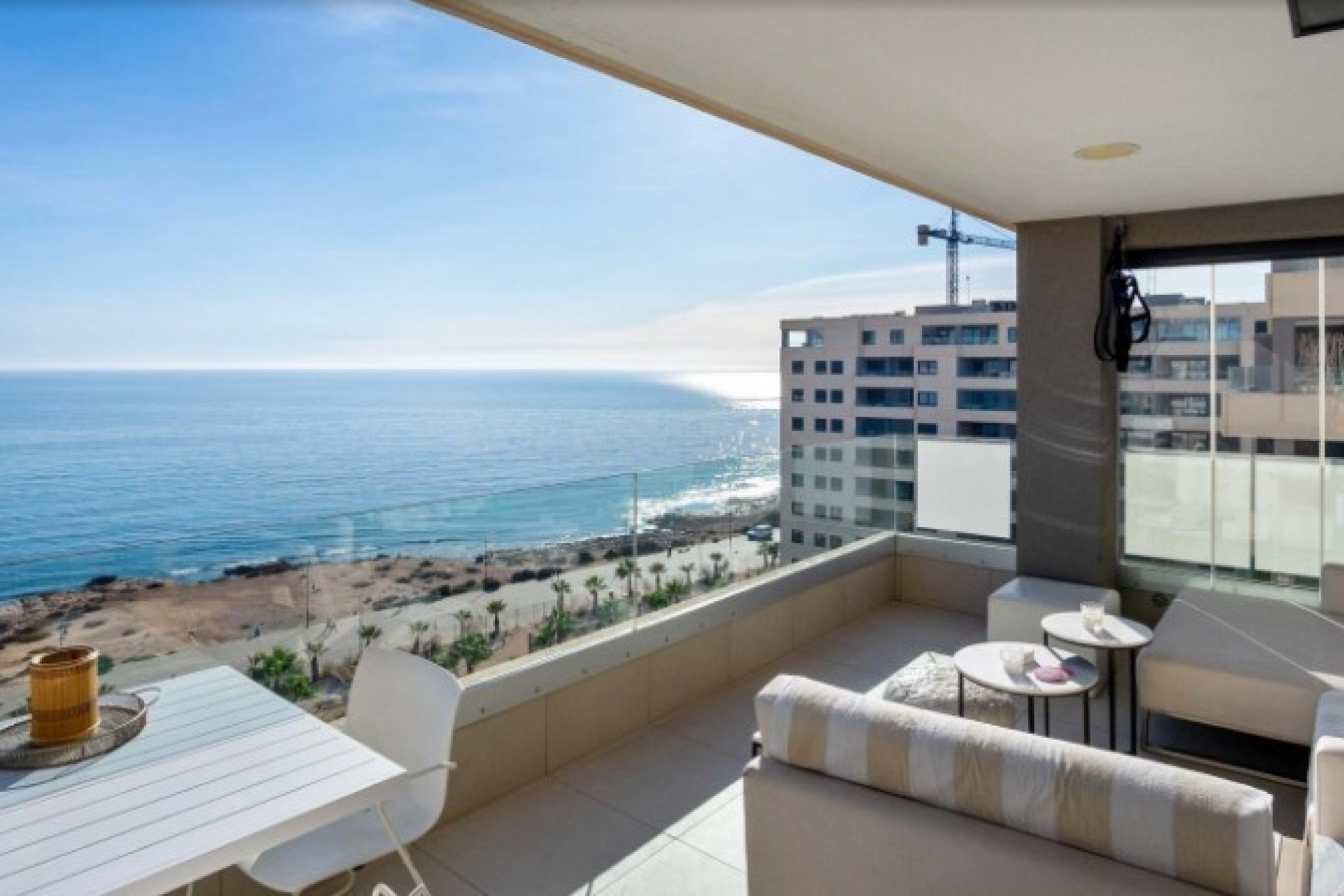 Återförsäljning - Apartment -
Punta Prima - Costa Blanca