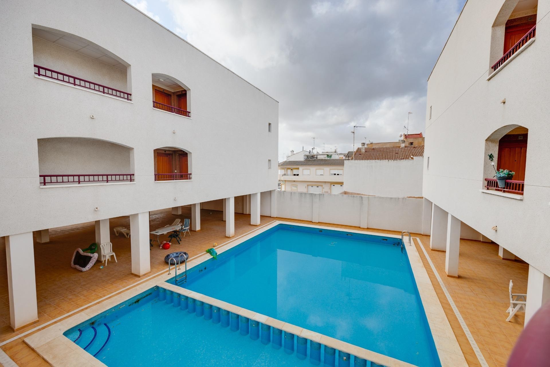Återförsäljning - Apartment -
San Fulgencio - centro