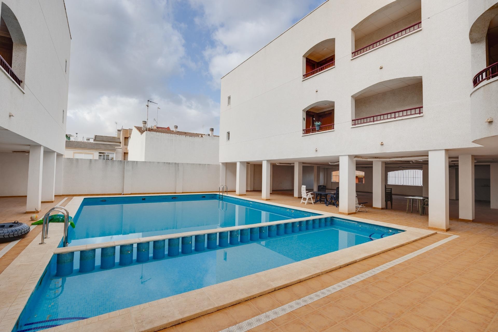 Återförsäljning - Apartment -
San Fulgencio - centro