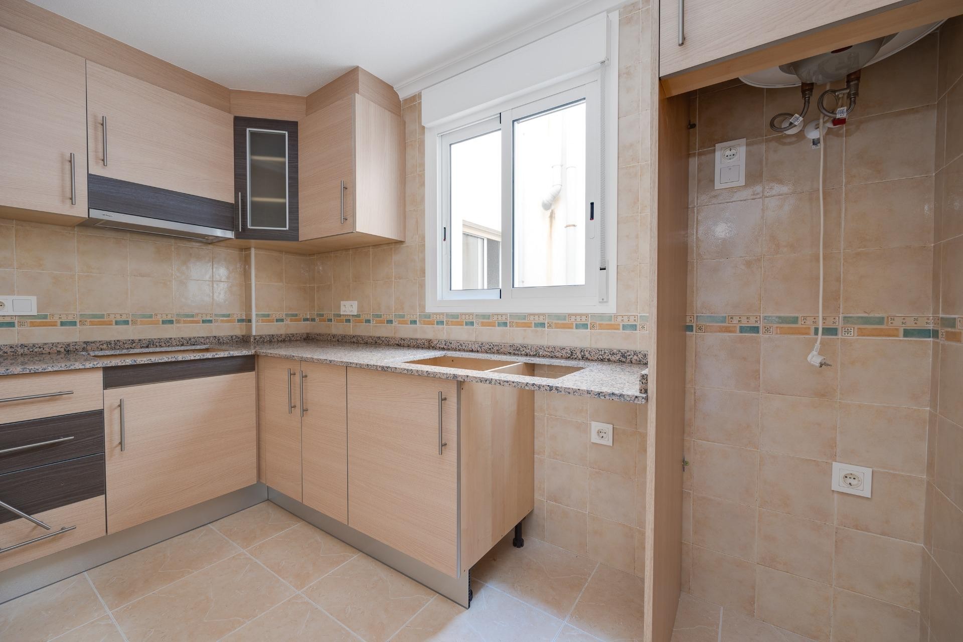 Återförsäljning - Apartment -
San Fulgencio - centro