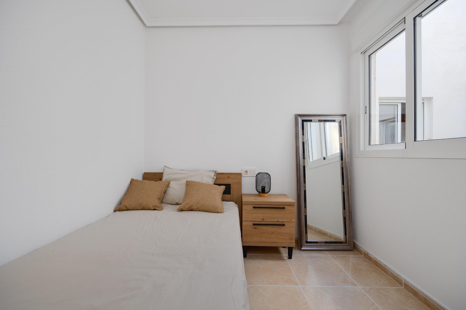 Återförsäljning - Apartment -
San Fulgencio - centro