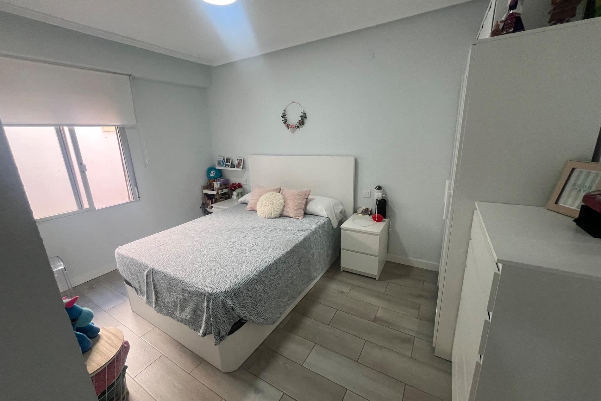 Återförsäljning - Apartment -
San Fulgencio - San Fulgencio Pueblo