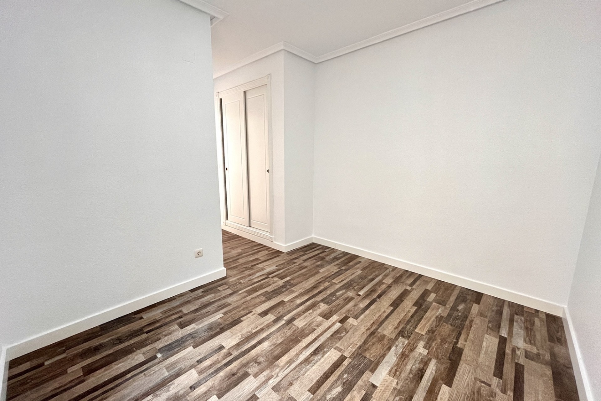 Återförsäljning - Apartment -
San Miguel de Salinas - Inland