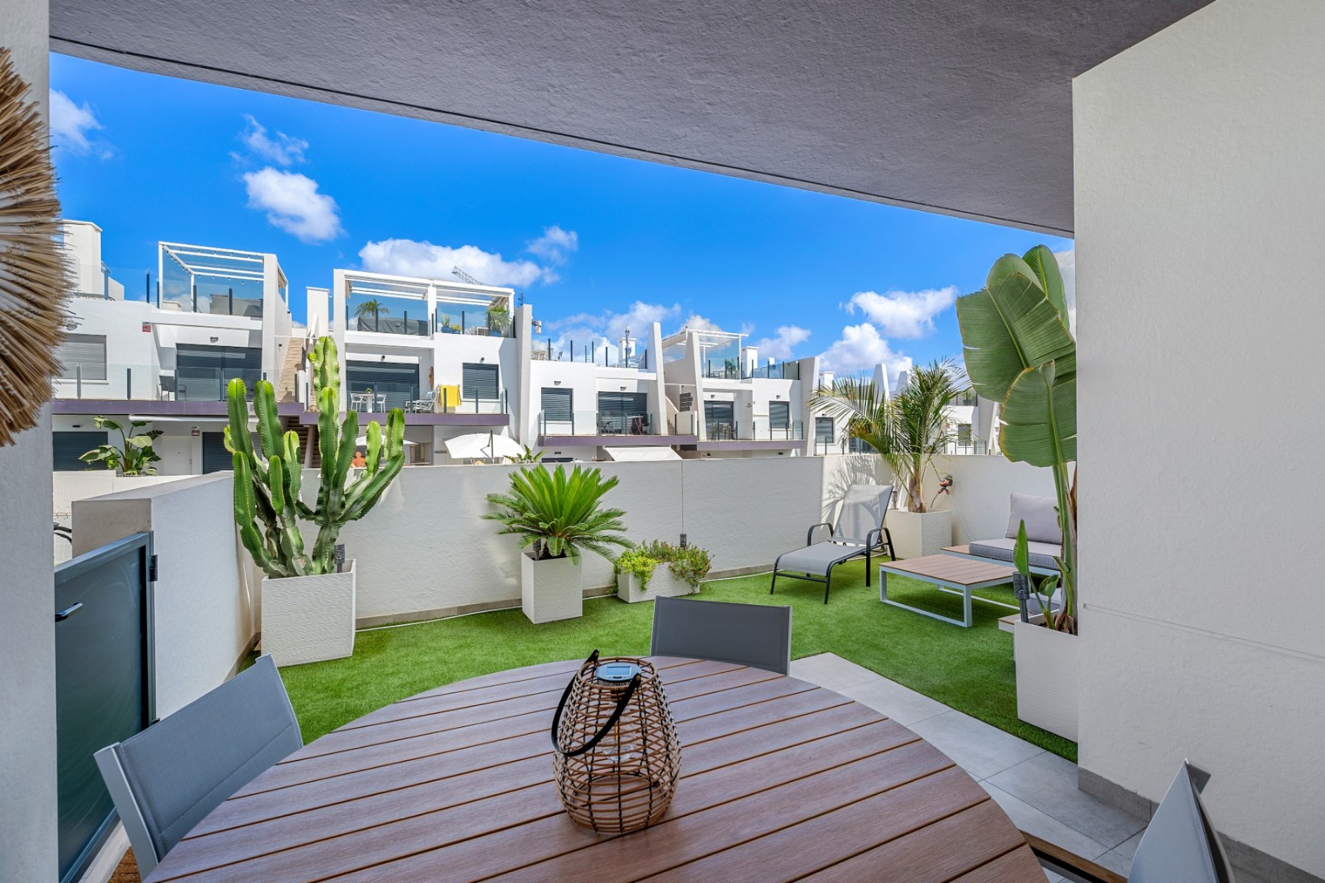 Återförsäljning - Apartment -
San Miguel de Salinas - Inland