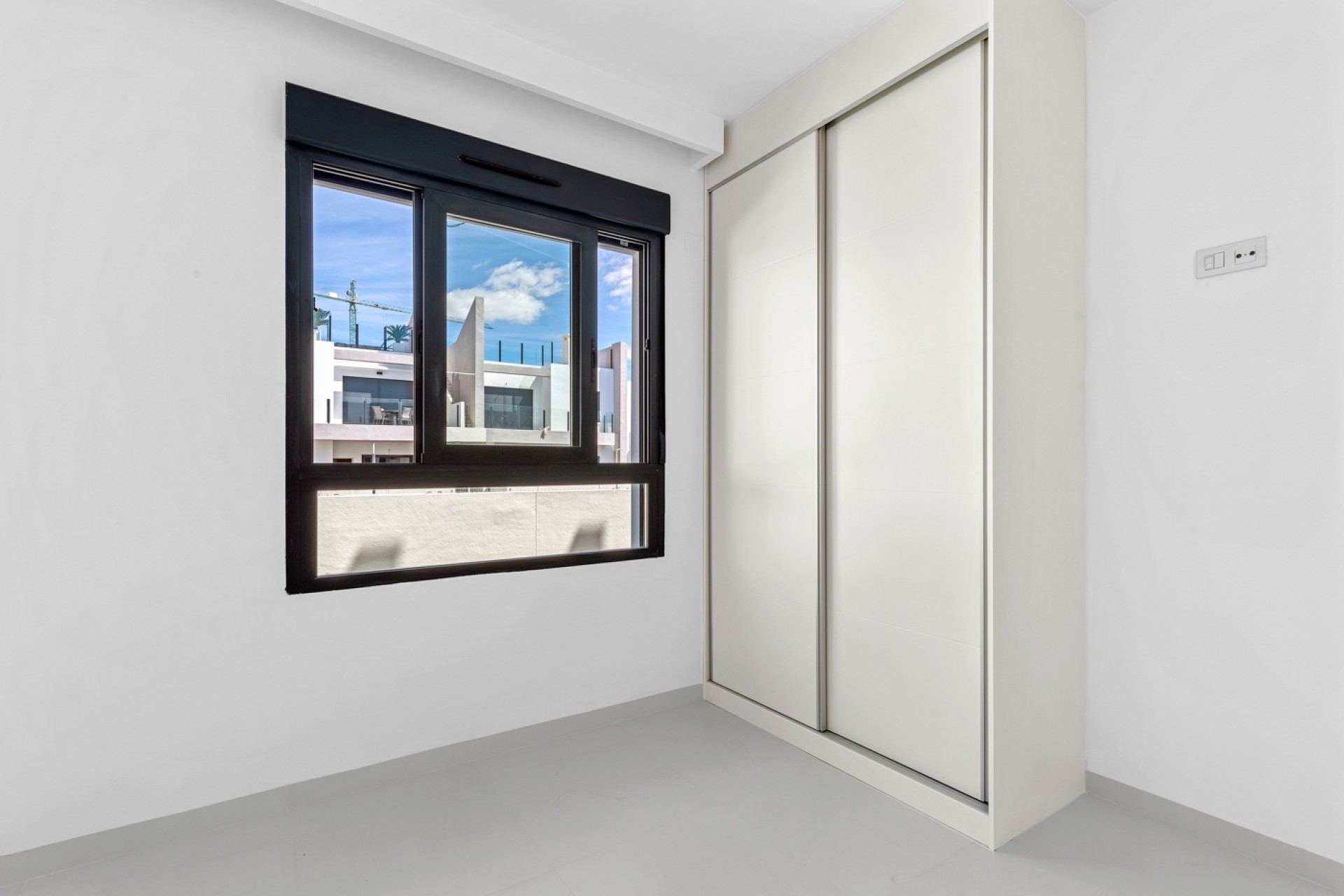 Återförsäljning - Apartment -
San Miguel de Salinas - Inland