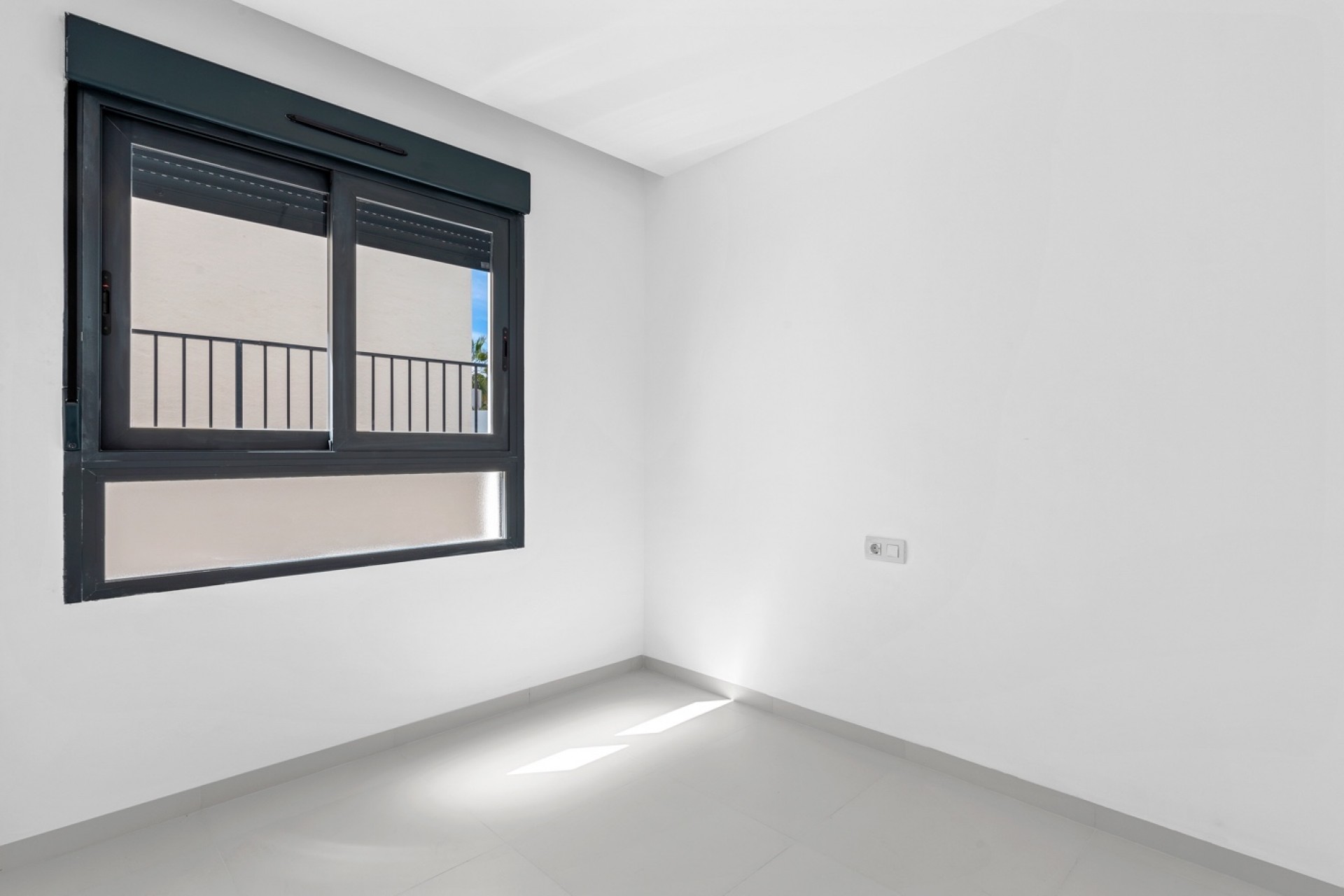 Återförsäljning - Apartment -
San Miguel de Salinas - Inland