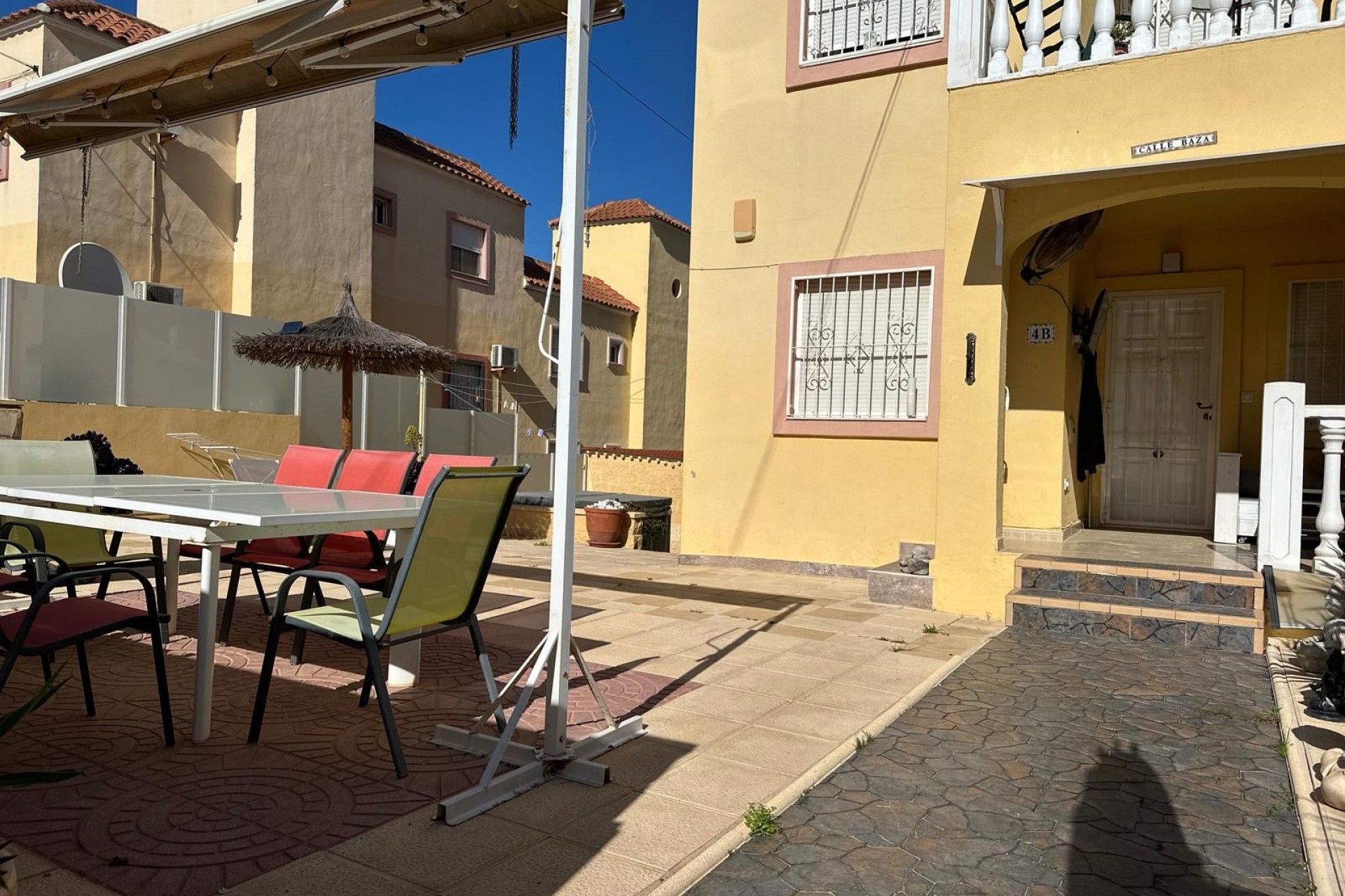 Återförsäljning - Apartment -
San Miguel de Salinas - Inland