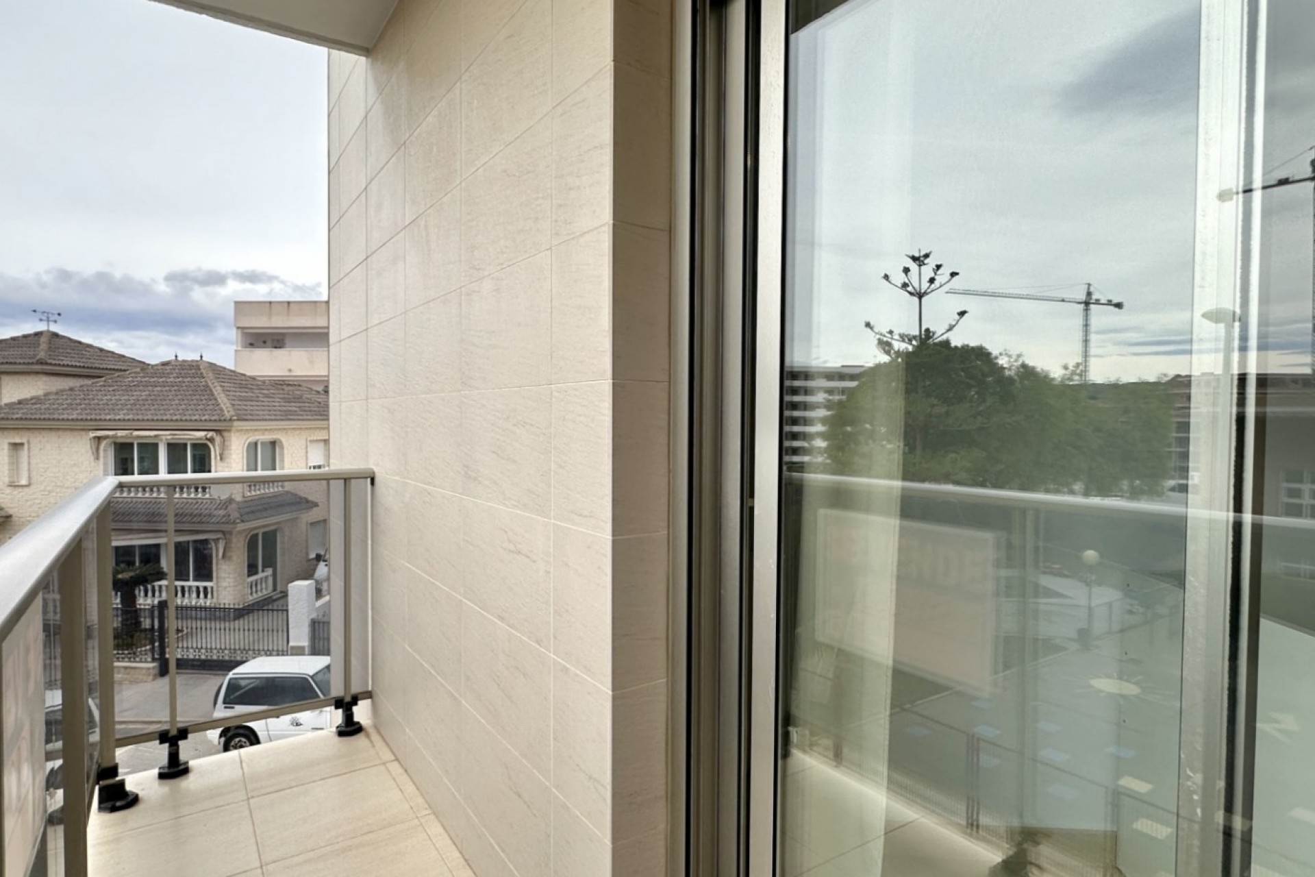 Återförsäljning - Apartment -
San Miguel de Salinas - Inland