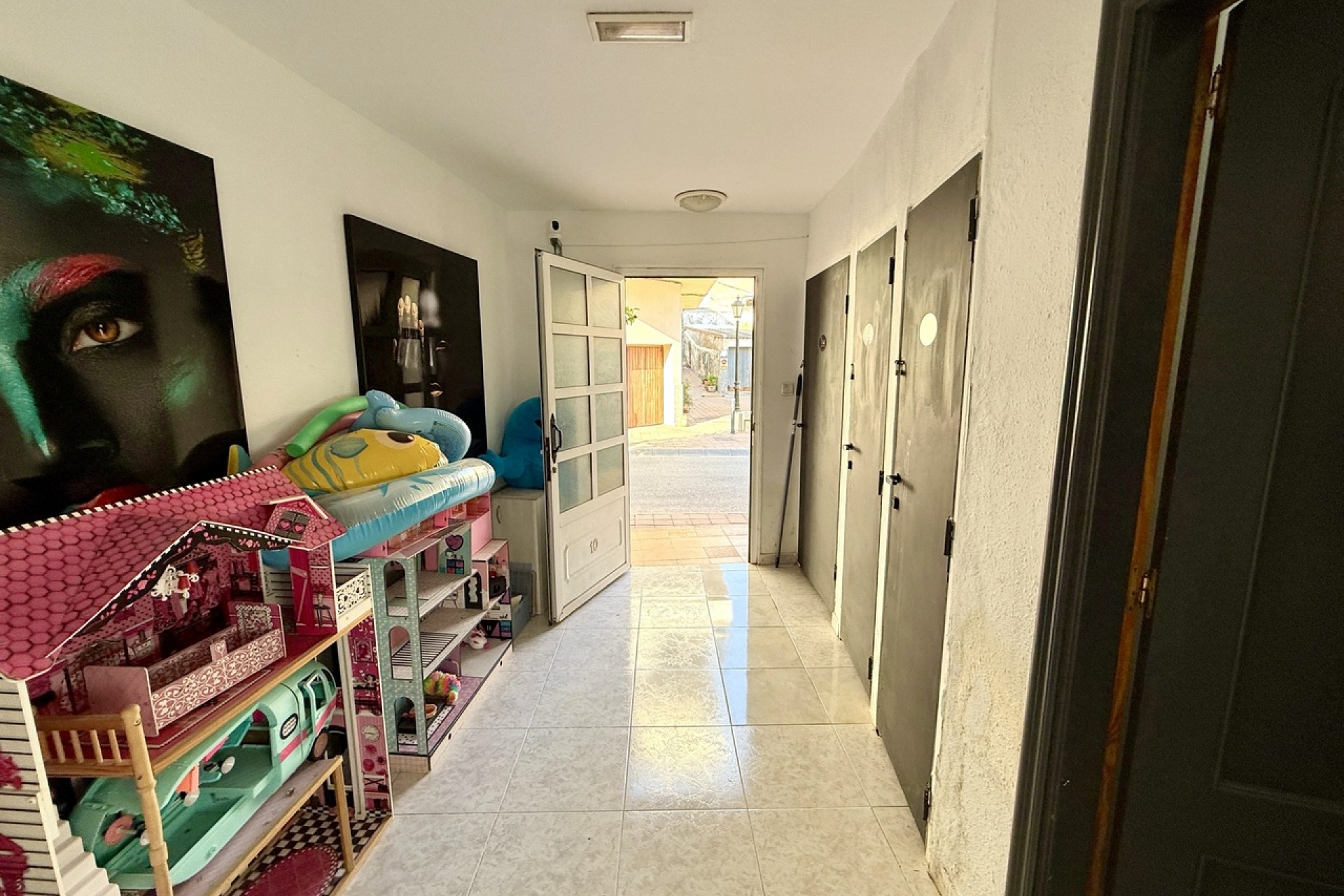 Återförsäljning - Apartment -
San Miguel de Salinas - Inland