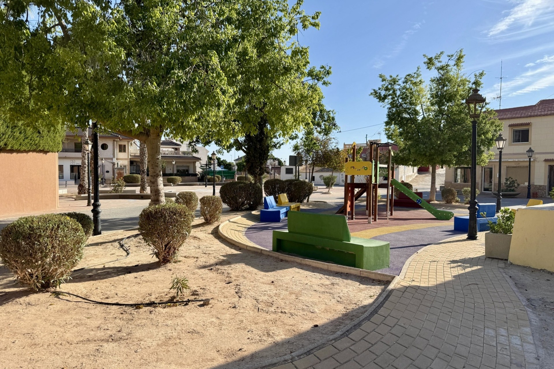 Återförsäljning - Apartment -
San Miguel de Salinas - Inland