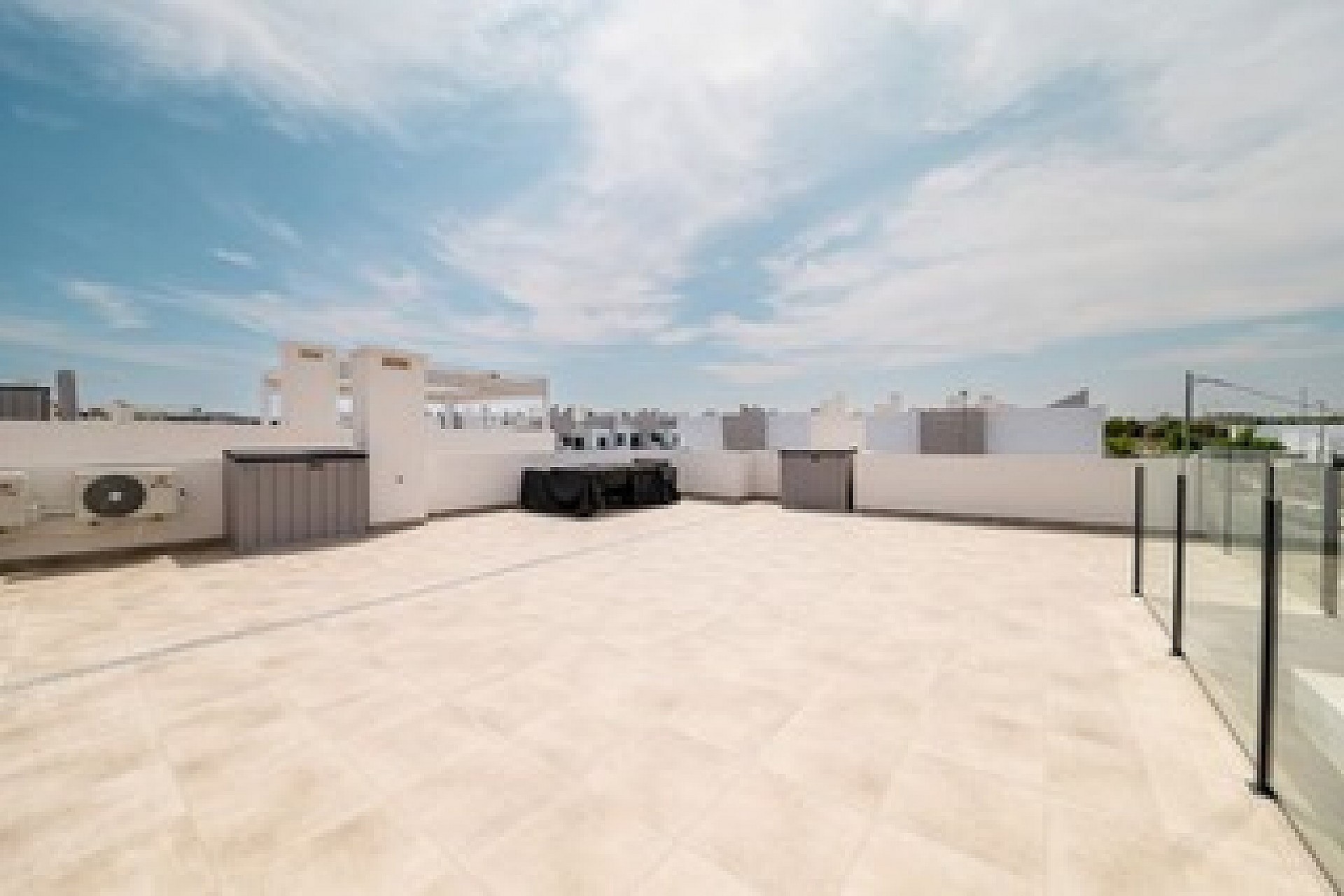 Återförsäljning - Apartment -
San Miguel de Salinas - Inland