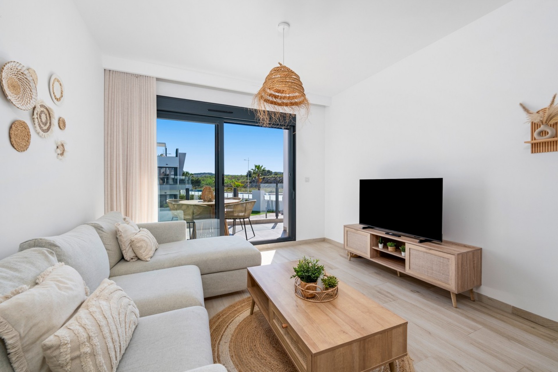 Återförsäljning - Apartment -
San Miguel de Salinas - Inland