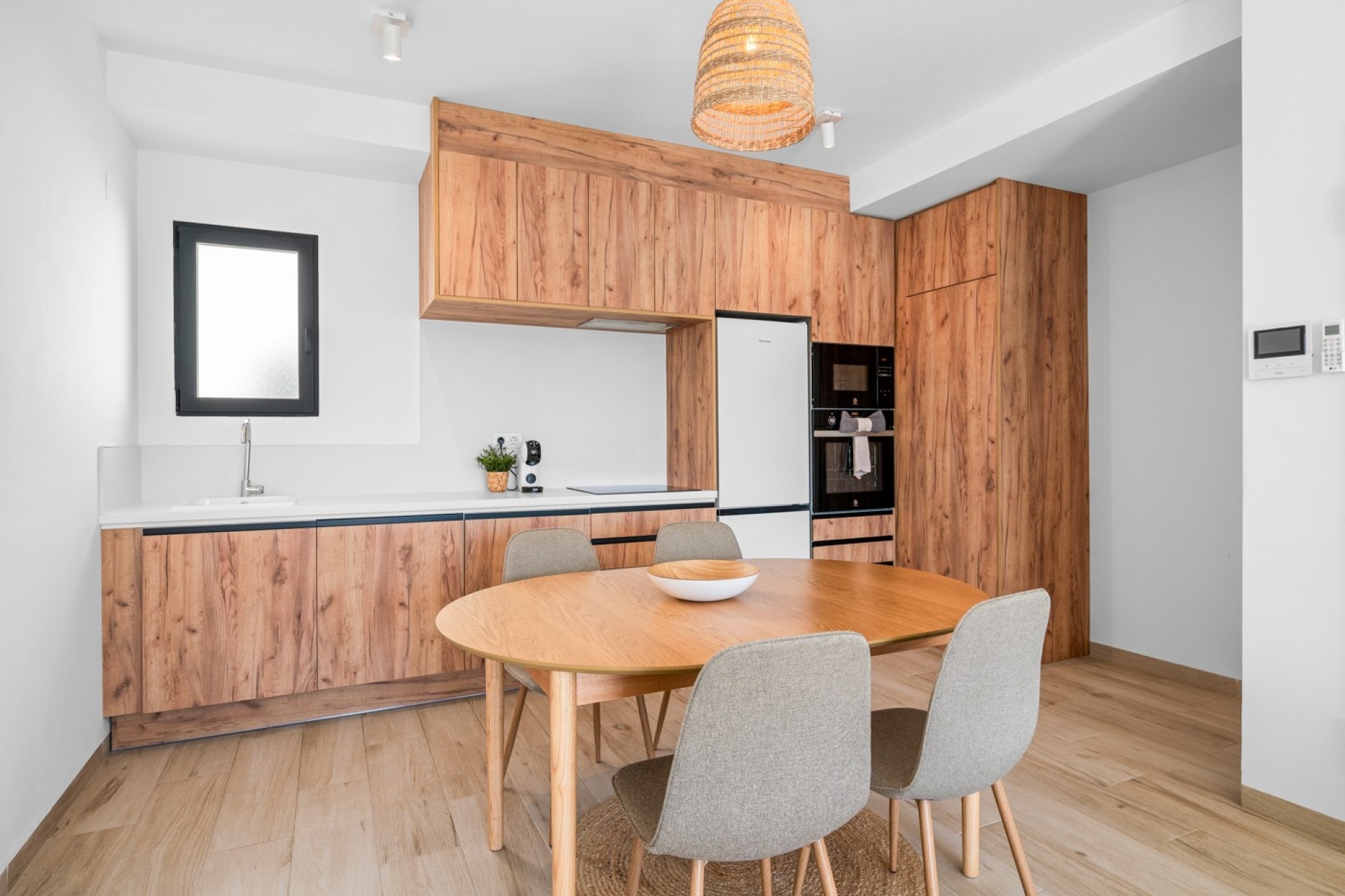 Återförsäljning - Apartment -
San Miguel de Salinas - Inland