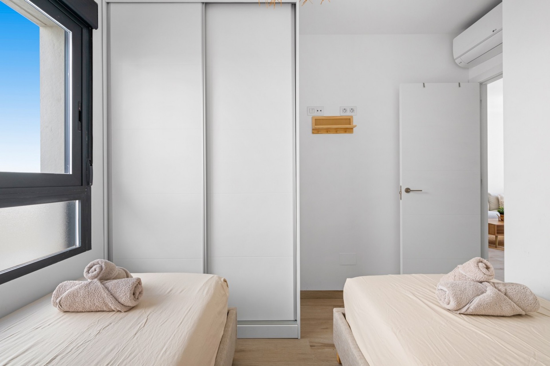 Återförsäljning - Apartment -
San Miguel de Salinas - Inland