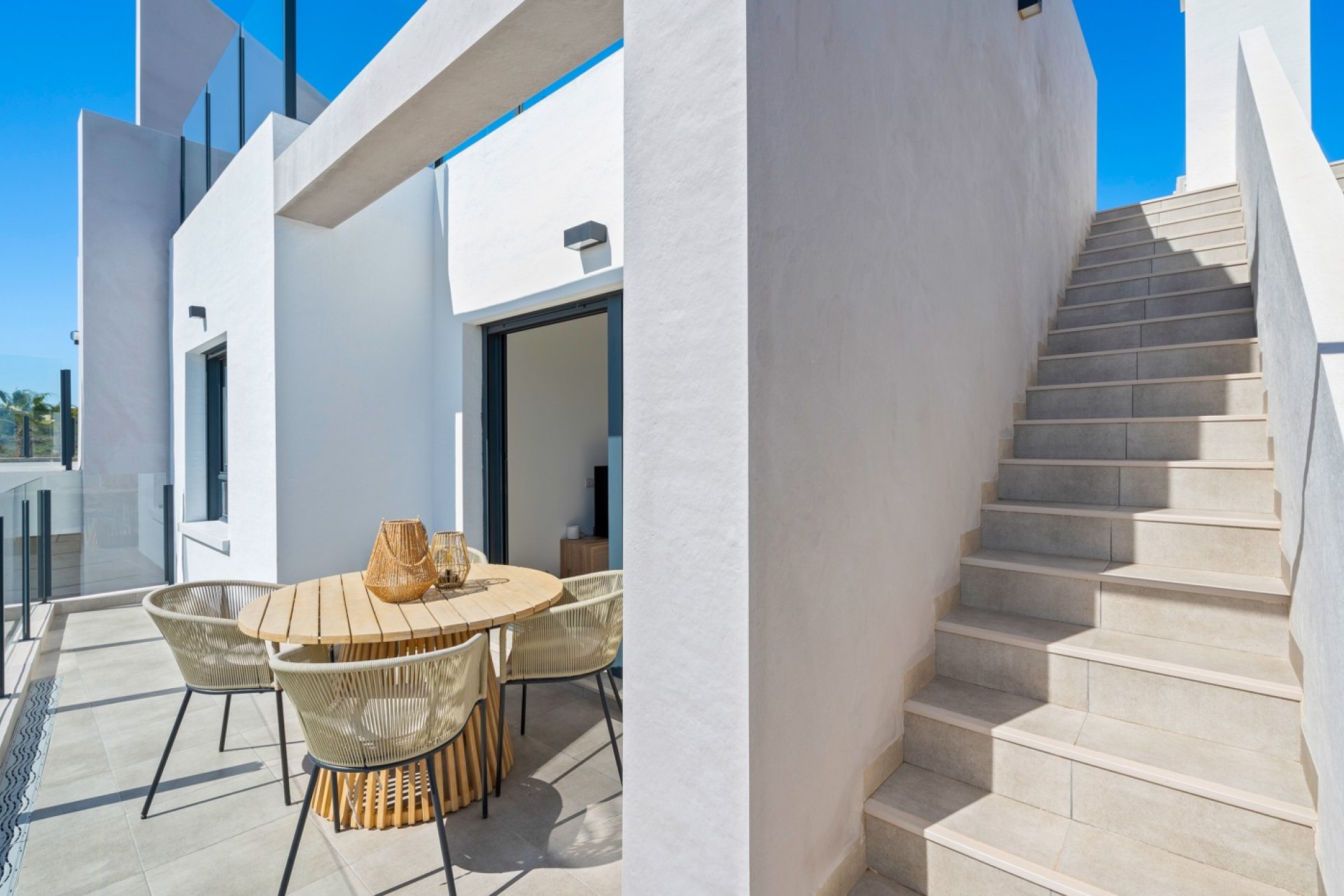 Återförsäljning - Apartment -
San Miguel de Salinas - Inland