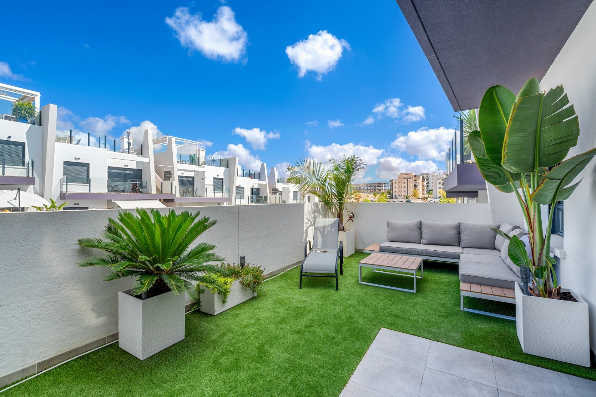 Återförsäljning - Apartment -
San Miguel de Salinas - Inland