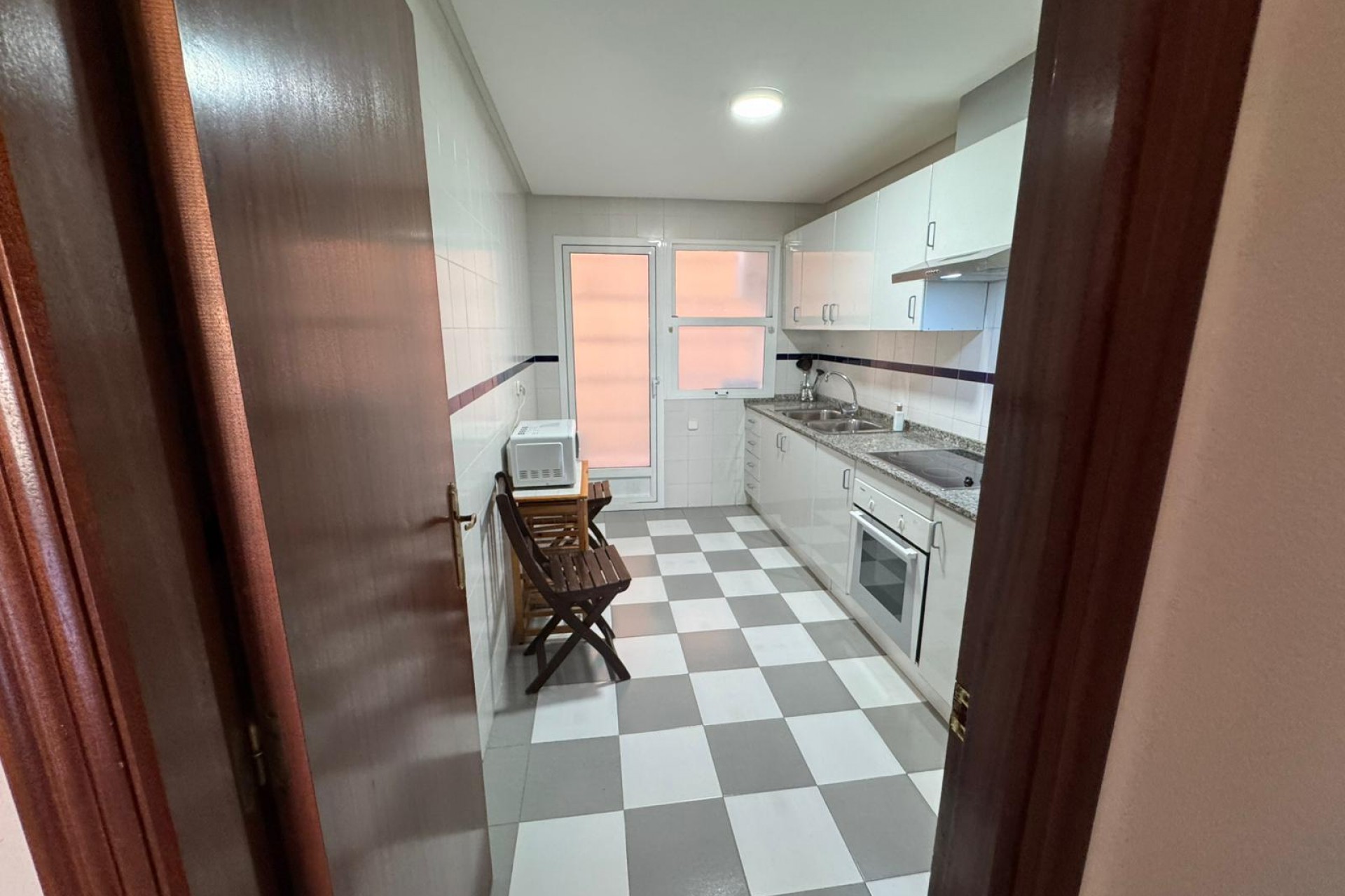 Återförsäljning - Apartment -
San Miguel de Salinas - Inland
