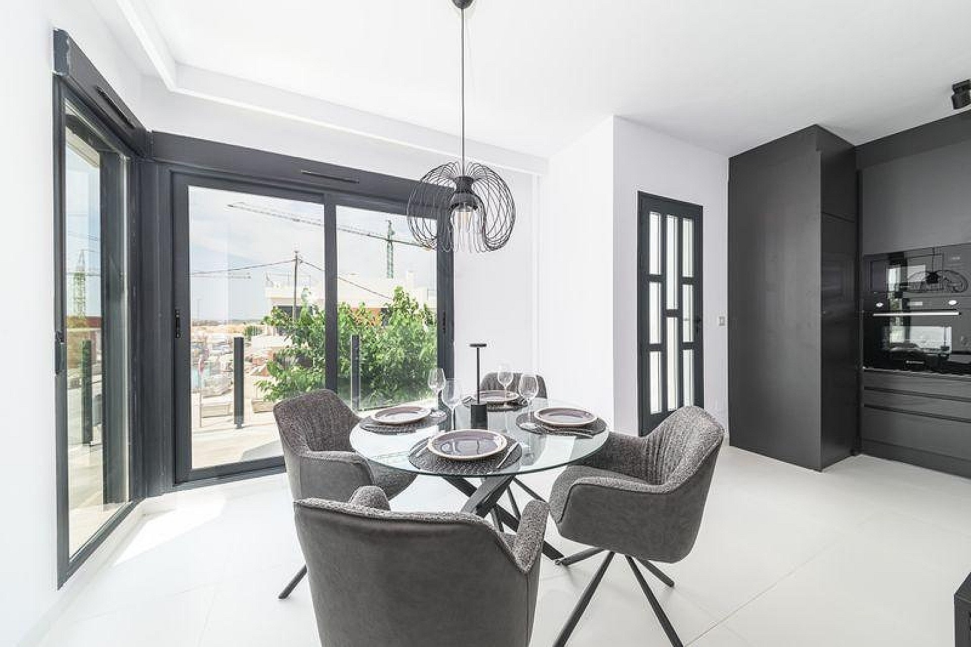 Återförsäljning - Apartment -
San Miguel de Salinas - Inland