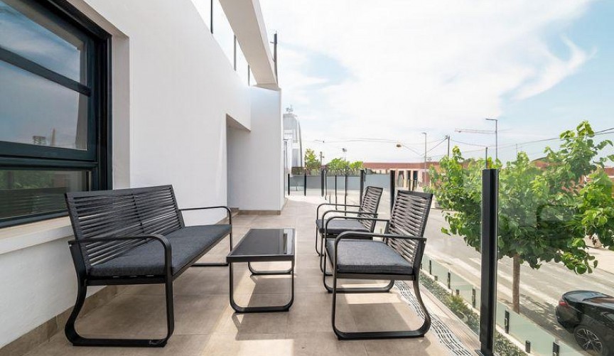 Återförsäljning - Apartment -
San Miguel de Salinas - Inland